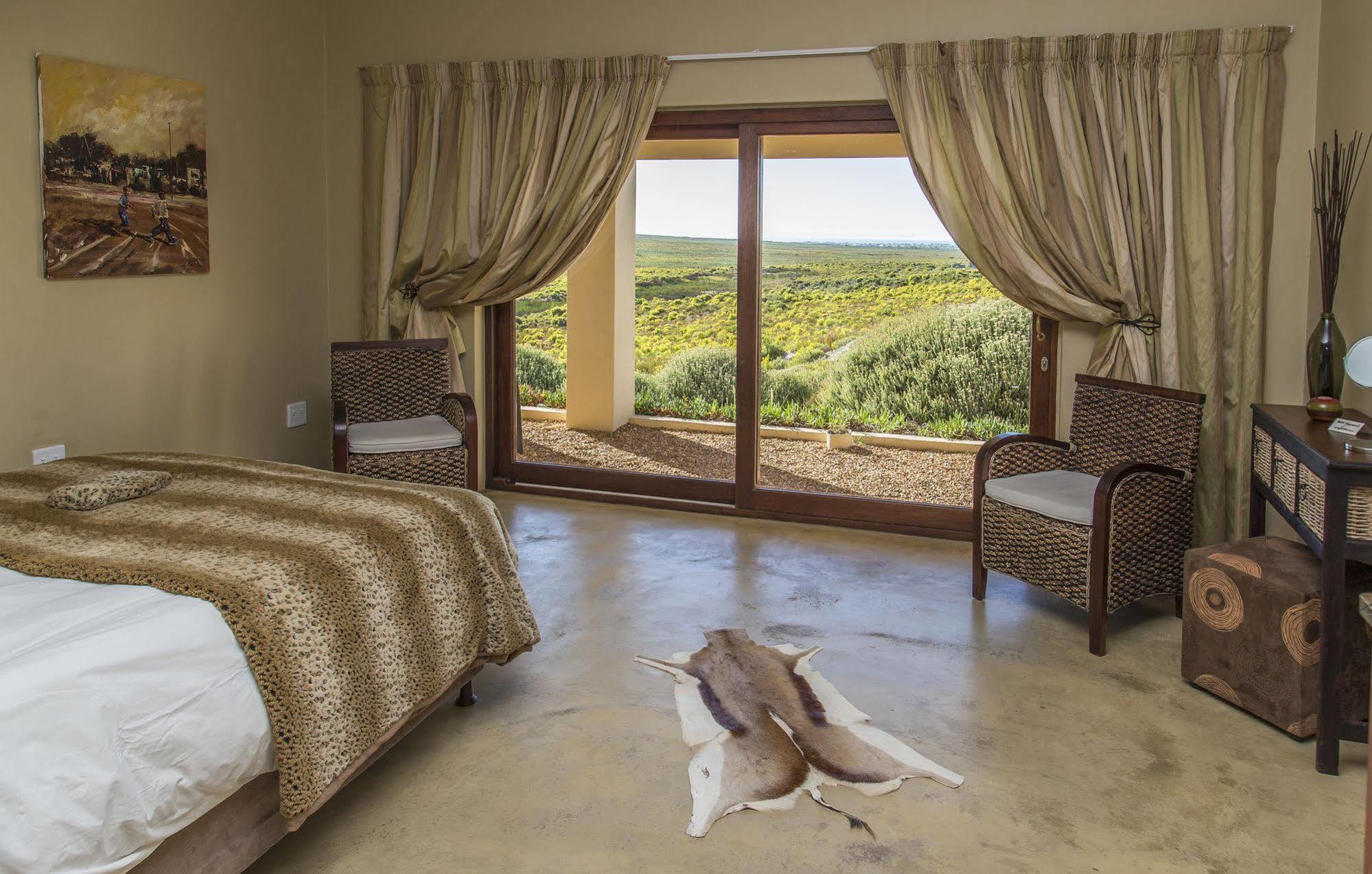 Kapensis Guesthouse Pringle Bay Exterior photo
